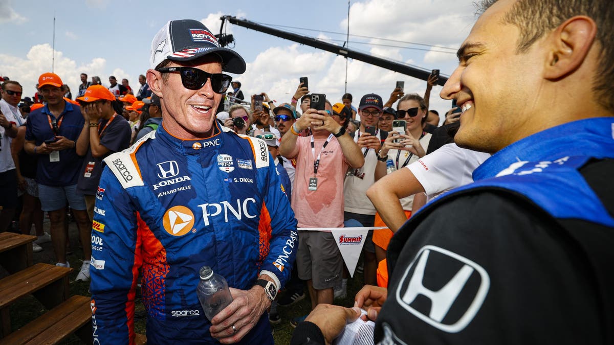 Winner Scott Dixon chats with Alex Palou during the NTT IndyCar Series Honda Indy 200 at Mid-Ohio