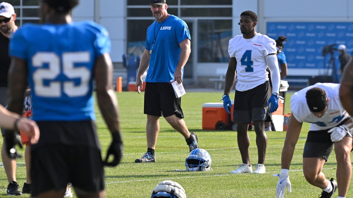 Dan Campbell will navigate the 2025 season with two new coordinators. (Photo by Allan Dranberg/Icon Sportswire via Getty Images)