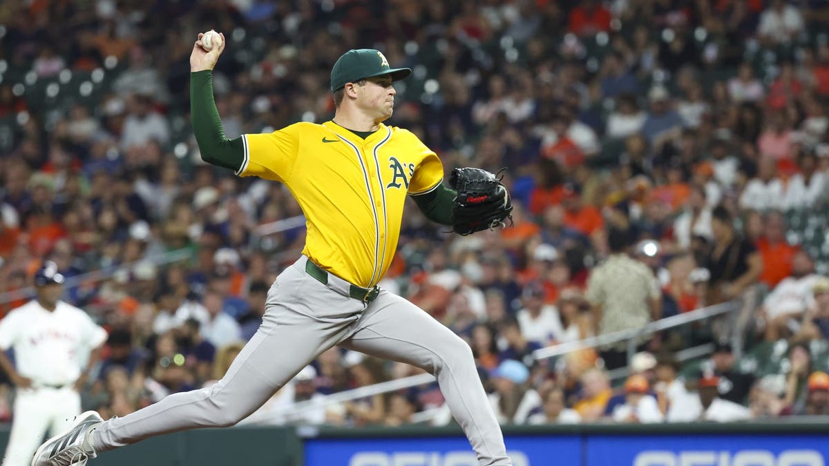 Mason Miller heads to the Padres and gives them yet another superb arm in the bullpen. ?(Photo by Leslie Plaza Johnson/Icon Sportswire via Getty Images)