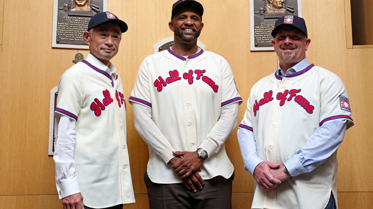 Ichiro Suzuki, CC Sabathia, and Billy Wagner will be enshirned among the legends in Cooperstown. (Photo by New York Yankees/Getty Images)