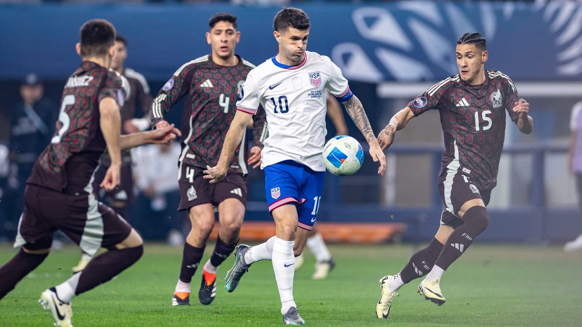 The modern era of the USA-Mexico rivalry has turned way more competitive as players from both sides become stars at some of the biggest clubs in Europe. (Photo by Matthew Visinsky/Icon Sportswire via Getty Images)