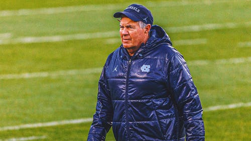 FOOTBALL UNIVERSITARIO Immagine di tendenza: Bill Belichick segna un grande risultato per il 2026, trasferendo una recluta a 4 stelle dall'Ohio State alla UNC