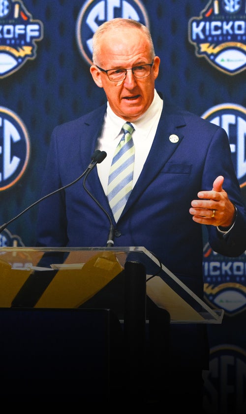 Clapbacks, Cupcakes and Chaos: 5 Things We Learned From SEC Spring Meetings