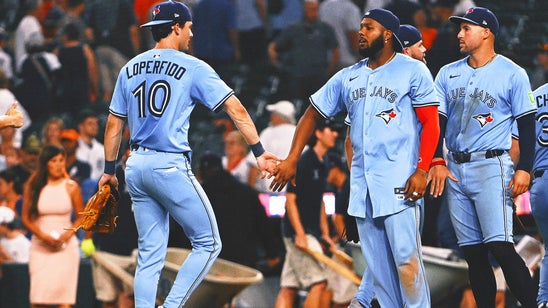 Last Night in Baseball: Blue Jays Dominate Tigers, Stand Alone Atop AL