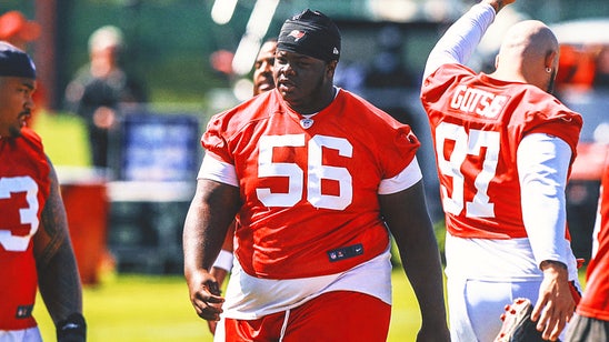 Bucs' Desmond Watson, NFL's Heaviest Player, Placed on Non-Football Injury List