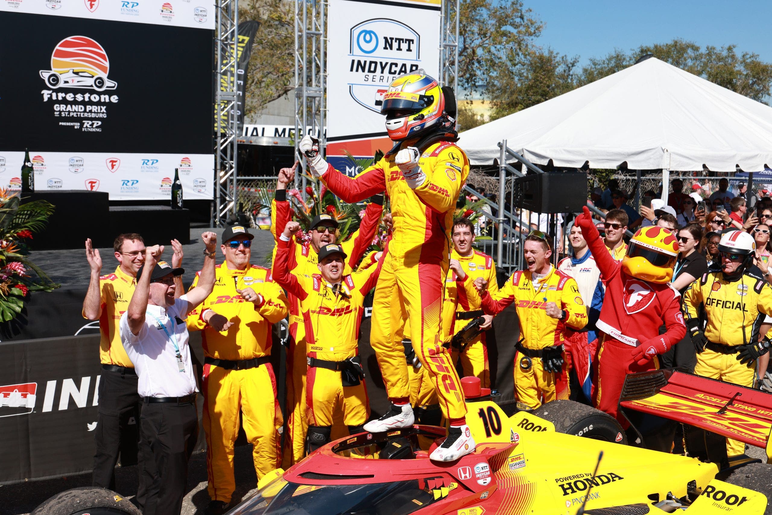 Alex Palou opened the season on a winning note at St. Petersburg.