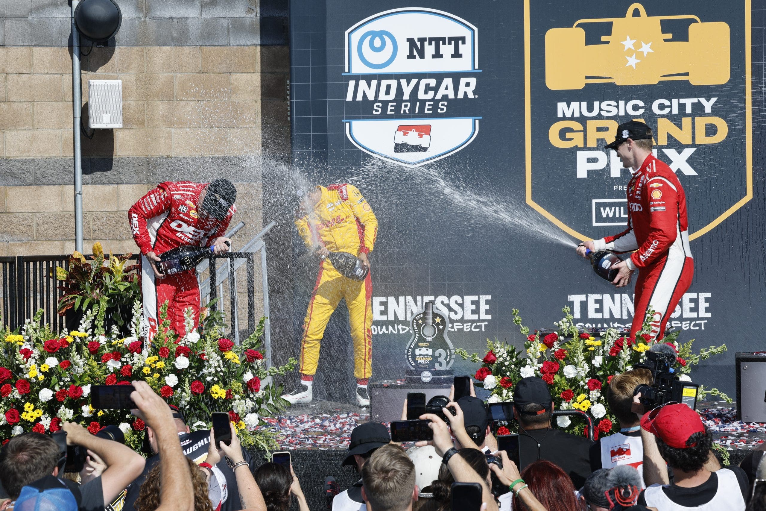 Josef Newgarden Salvages Season With Nashville Victory  Sorta