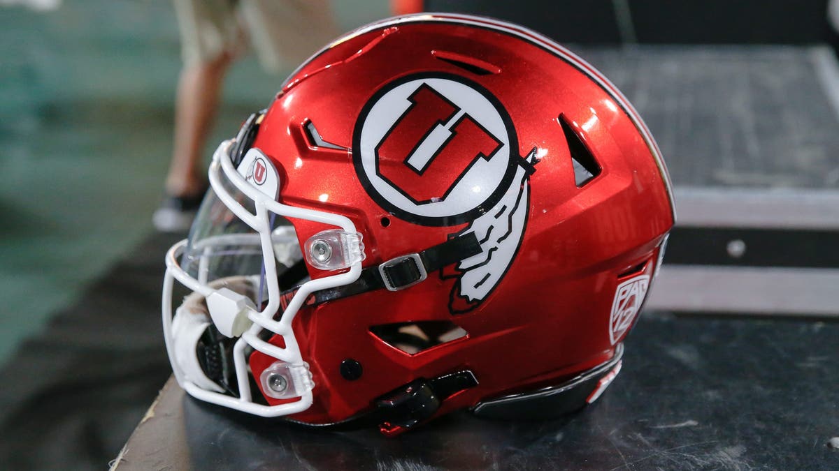 Scott Mitchell led the WAC with 4,322 passing yards and 29 passing TDs in 1988. (Photo by Kevin Abele/Icon Sportswire via Getty Images)