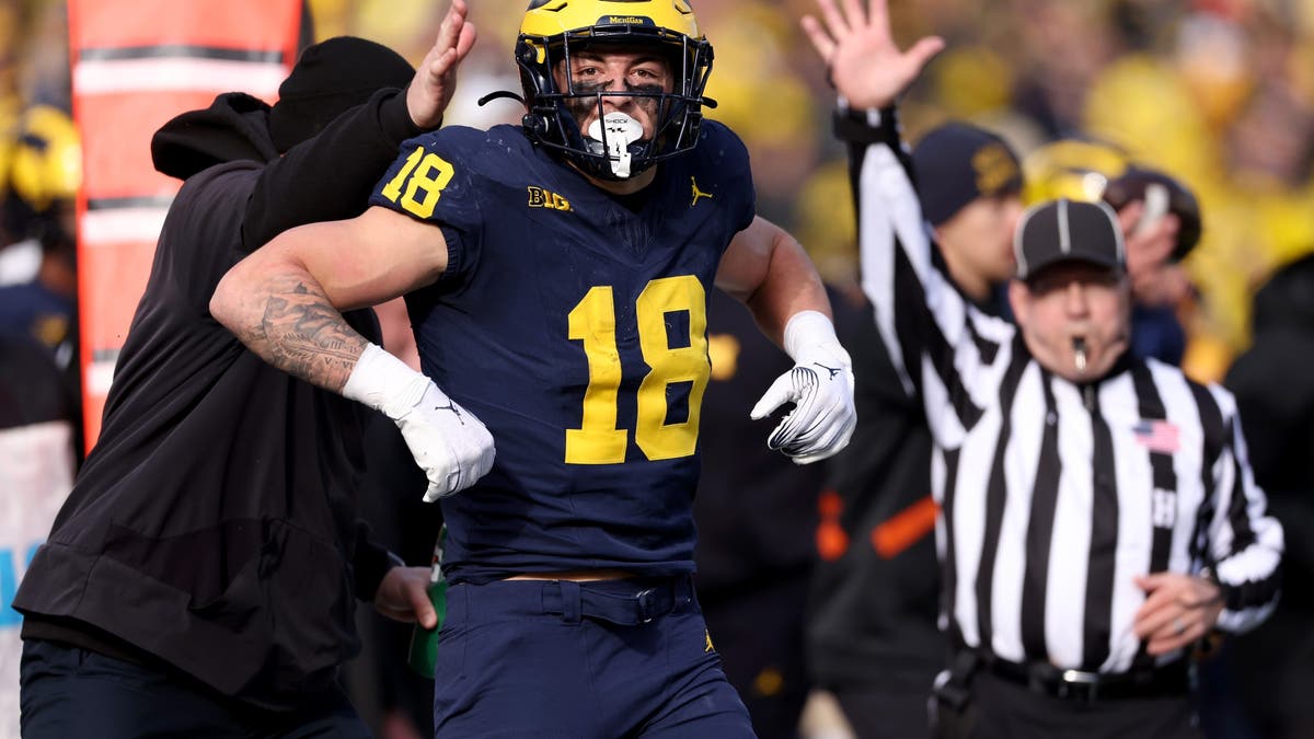 Colston Loveland emerged as one of the top all-around tight ends in college football during his time at Michigan. (Photo by Gregory Shamus/Getty Images)