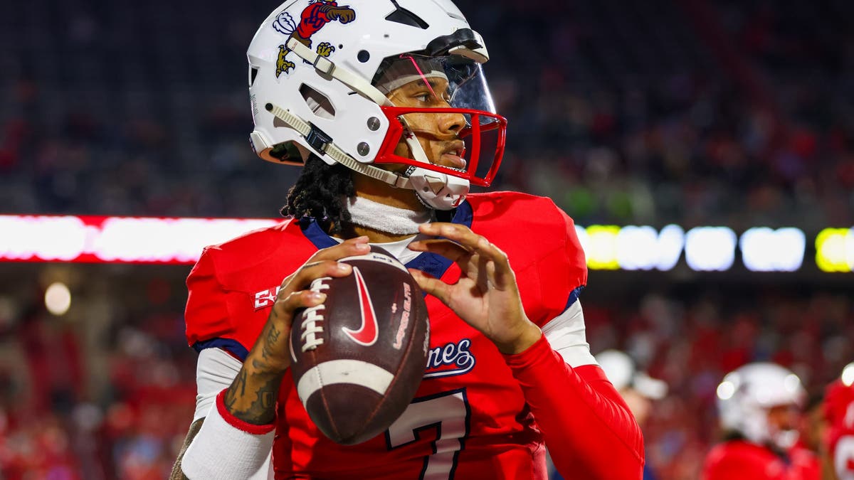 Kaidon Salter led Conference USA with 6.7 yards per carry in the 2023 season. (Photo by David Jensen/Getty Images)
