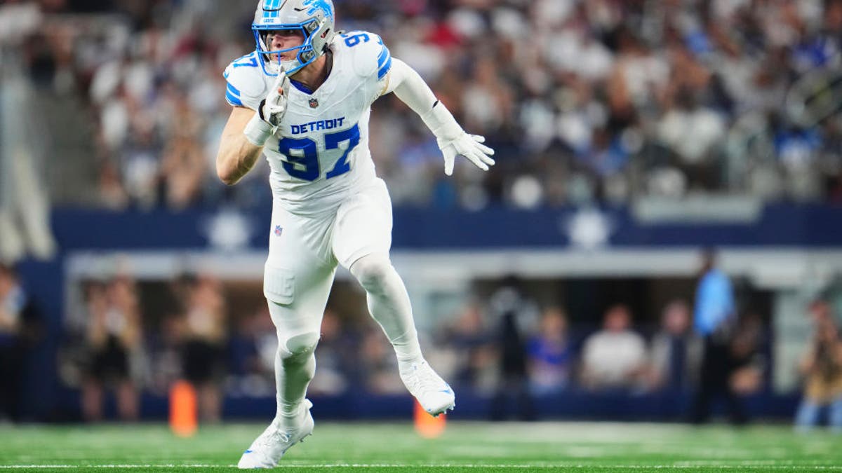 Aidan Hutchinson totaled 11.5 sacks in 2023, and is looking to bounce back after sustaining a season-ending injury in 2024. (Photo by Cooper Neill/Getty Images)