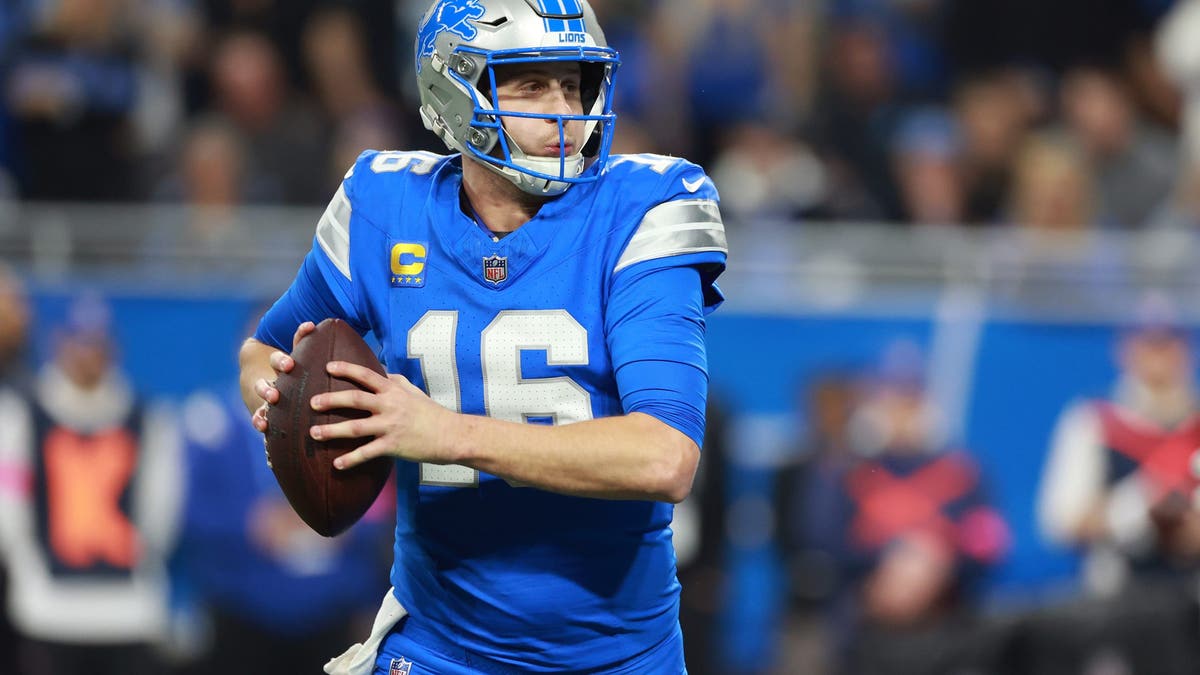 Jared Goff's 2024 season didn't end the way he would've liked it to. (Photo by Amy Lemus/NurPhoto via Getty Images)