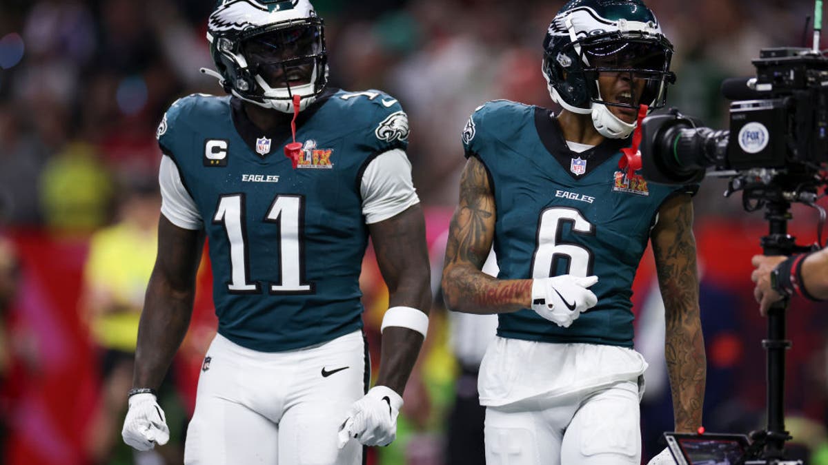 DeVonta Smith #6 of the Philadelphia Eagles reacts with A.J. Brown #11 after scoring a touchdown during Super Bowl LIX against the Kansas City Chiefs at Caesars Superdome on February 09, 2025 in New Orleans, Louisiana. The Eagles defeated the Chiefs 40-22. (Kara Durrette/Getty Images)