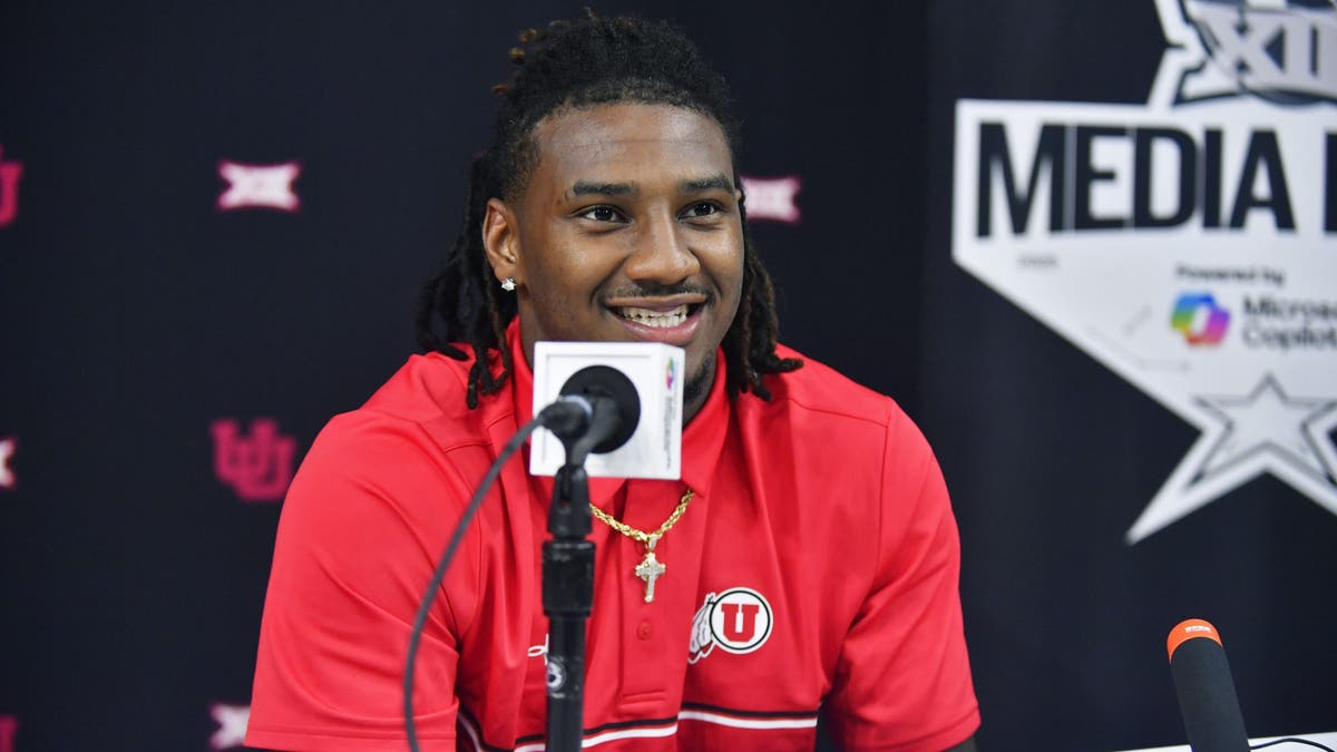 New Mexico transfer Devon Dampier adds an element to Utah's offense that it hasn't had at quarterback in recent years. (Photo by Austin McAfee/Icon Sportswire via Getty Images)