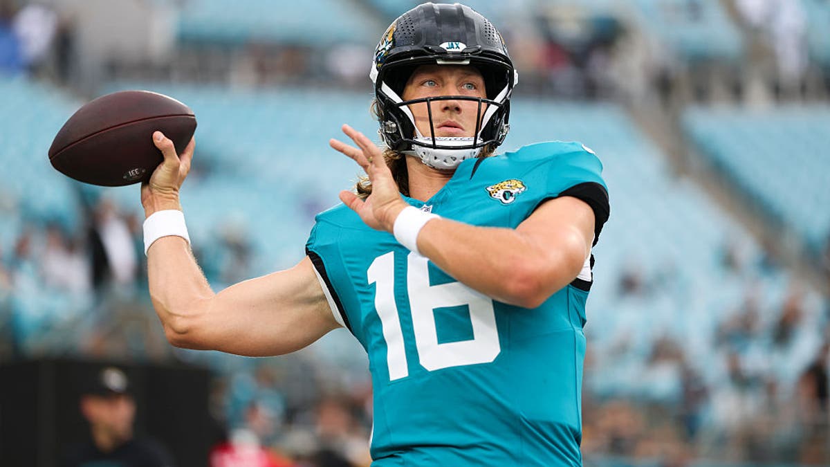Trevor Lawrence #16 during a preseason game at Everbank Stadium in Jacksonville, Florida on August 9, 2025. (Photo by Logan Bowles/Getty Images)