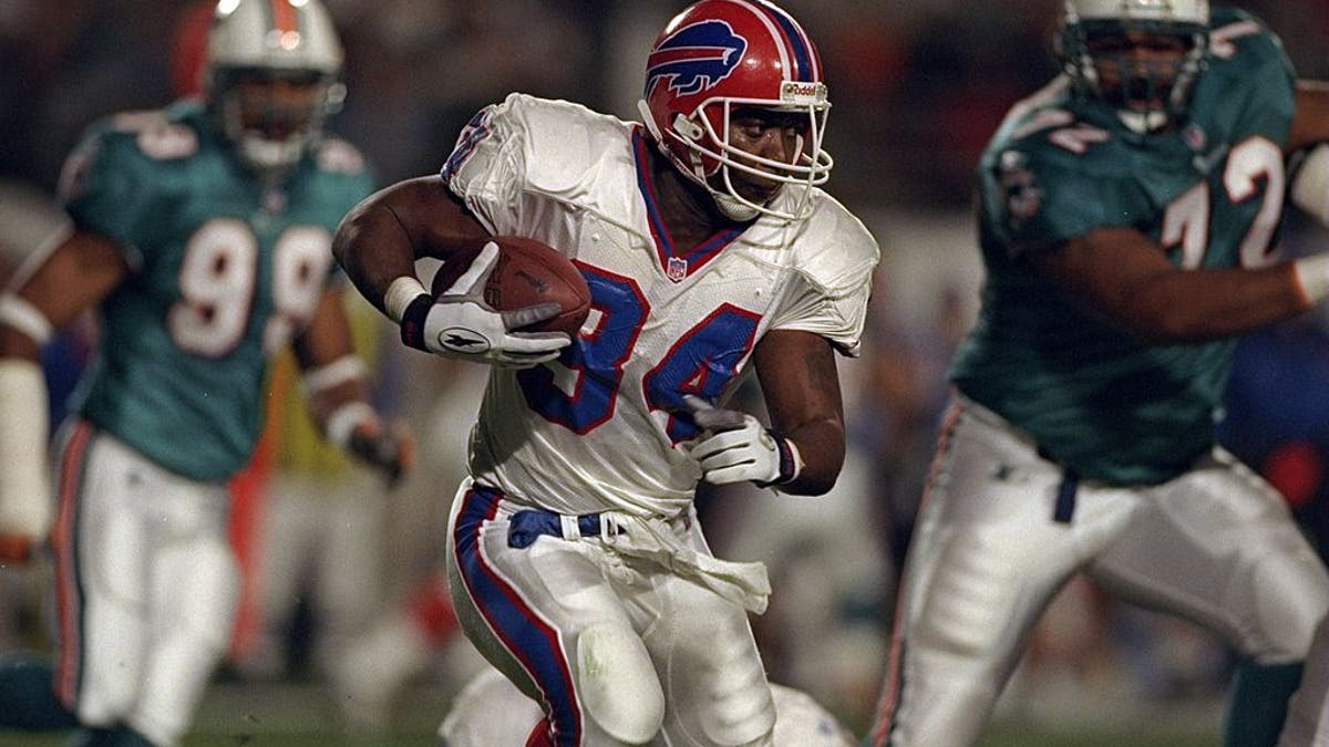 Thomas ran for more than 12,000 yards in his career, was named All-Pro five times and was the NFL MVP in 1991. (Andy Lyons/Allsport)