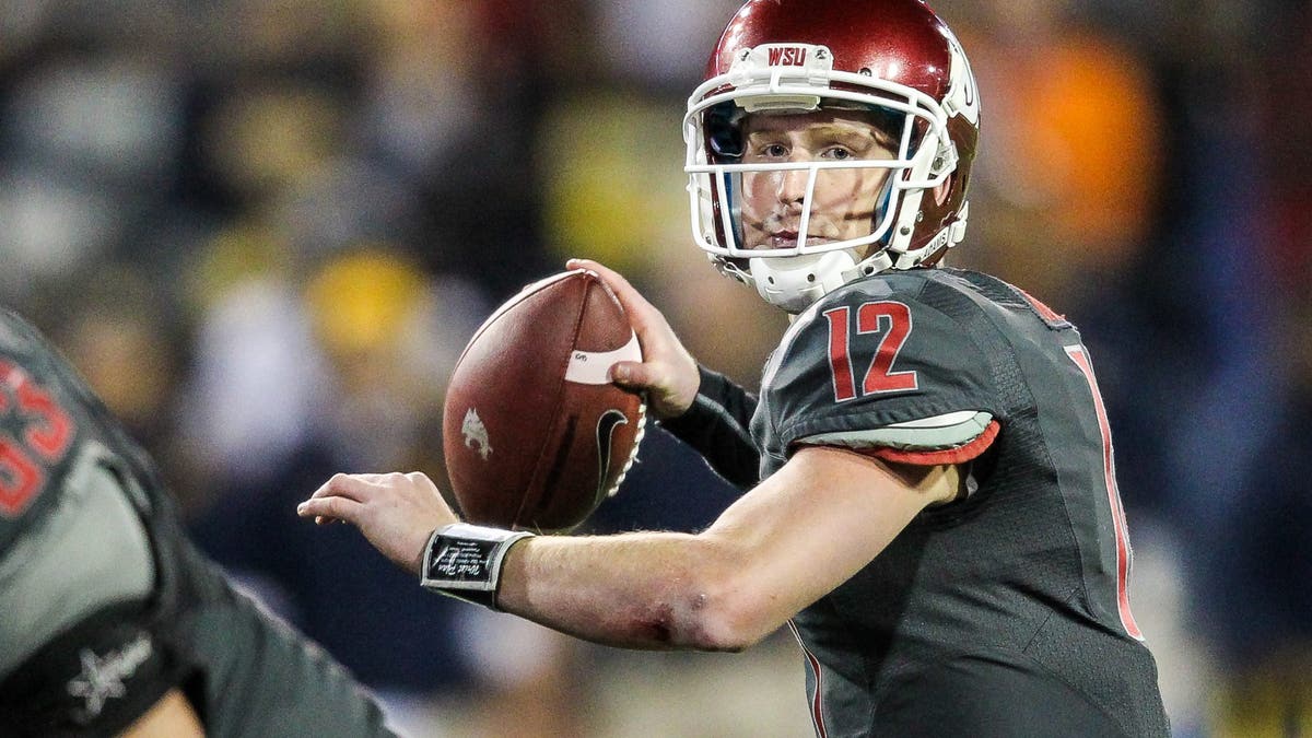 Connor Halliday led the nation with 714 passing attempts in 2013. (Photo by Steve Conner/Icon Sportswire/Corbis/Icon Sportswire via Getty Images)