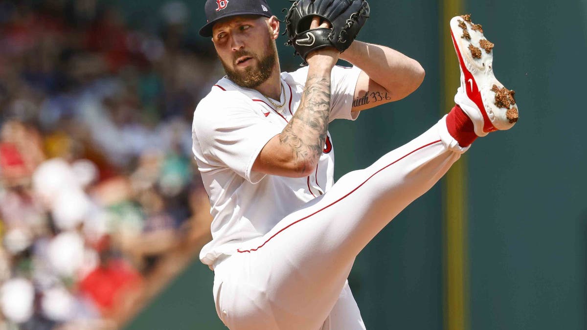 Garrett Crochet is making his case in the Cy Young race. (Photo By Winslow Townson/Getty Images)