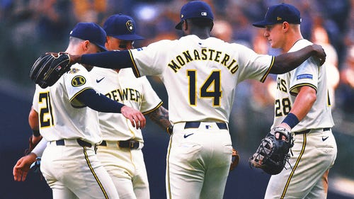 MLB Trending Image: Tastes Like Victory! Brewers' 12-game Win Streak Rewards Fans With Free Burgers