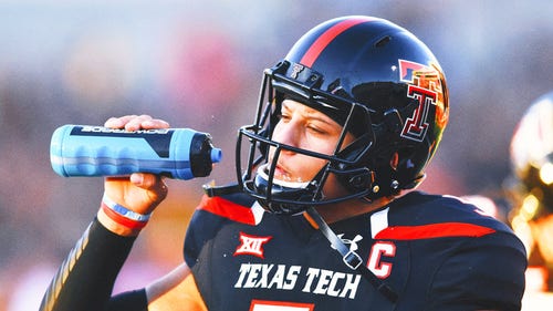 COLLEGE FOOTBALL Trendbild: Welche 10 Spieler haben die meisten Passing Yards in einem Spiel in der FBS-Geschichte?