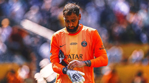 NEXT Trending Image: PSG Goalkeeper Gianluigi Donnarumma Announces He's Leaving the Club