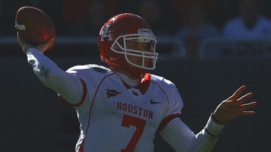 Which 10 Quarterbacks Have The Most Career Touchdown Passes in FBS History?