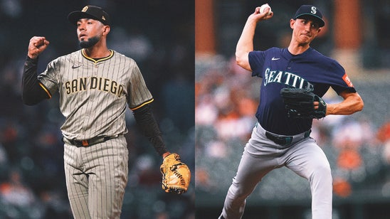 Last Night in Baseball: Streaking Padres, Mariners Both Move Into Tie For 1st