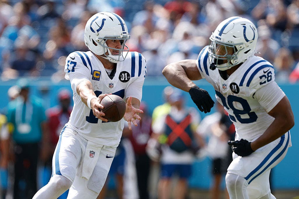 Jonathan Taylor Powers Colts' Sizzling Offense: ‘Best Back in the ...