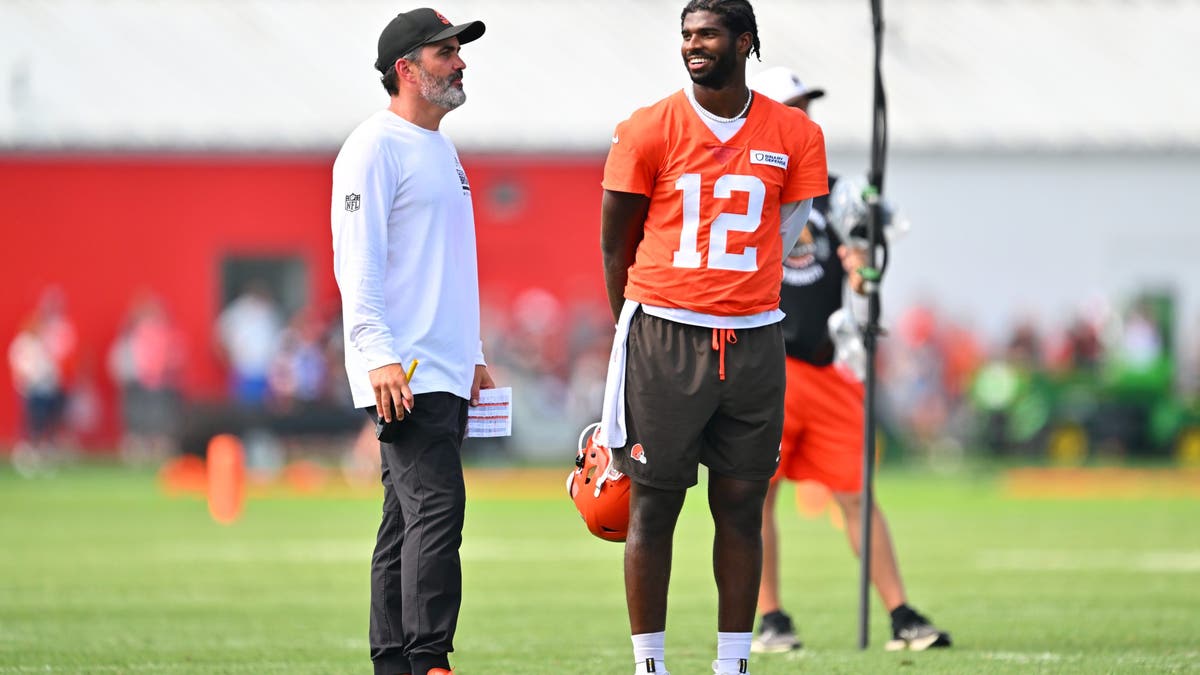 Kevin Stefanski could be cycling through multiple starting QBs this season after the Browns took two of them in the 2025 draft. (Photo by Jason Miller/Getty Images)