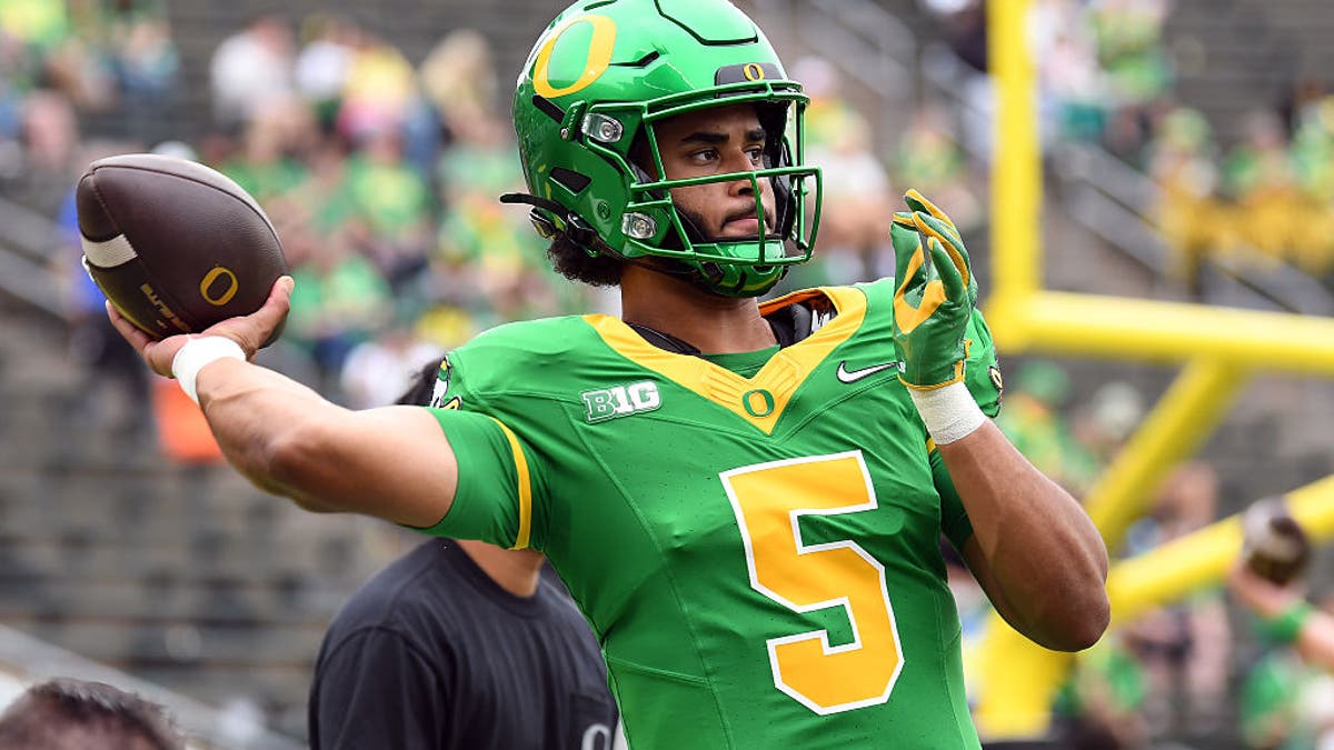 Dante Moore has thrown for 479 yards and six touchdowns in two starts for Oregon. (Photo by Brian Murphy/Icon Sportswire via Getty Images)