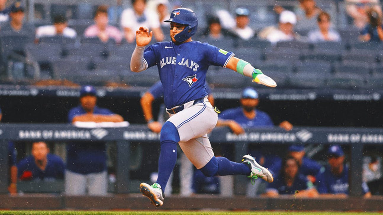 AL East-Leading Blue Jays Put SS Bo Bichette on 10-Day IL With Knee Sprain