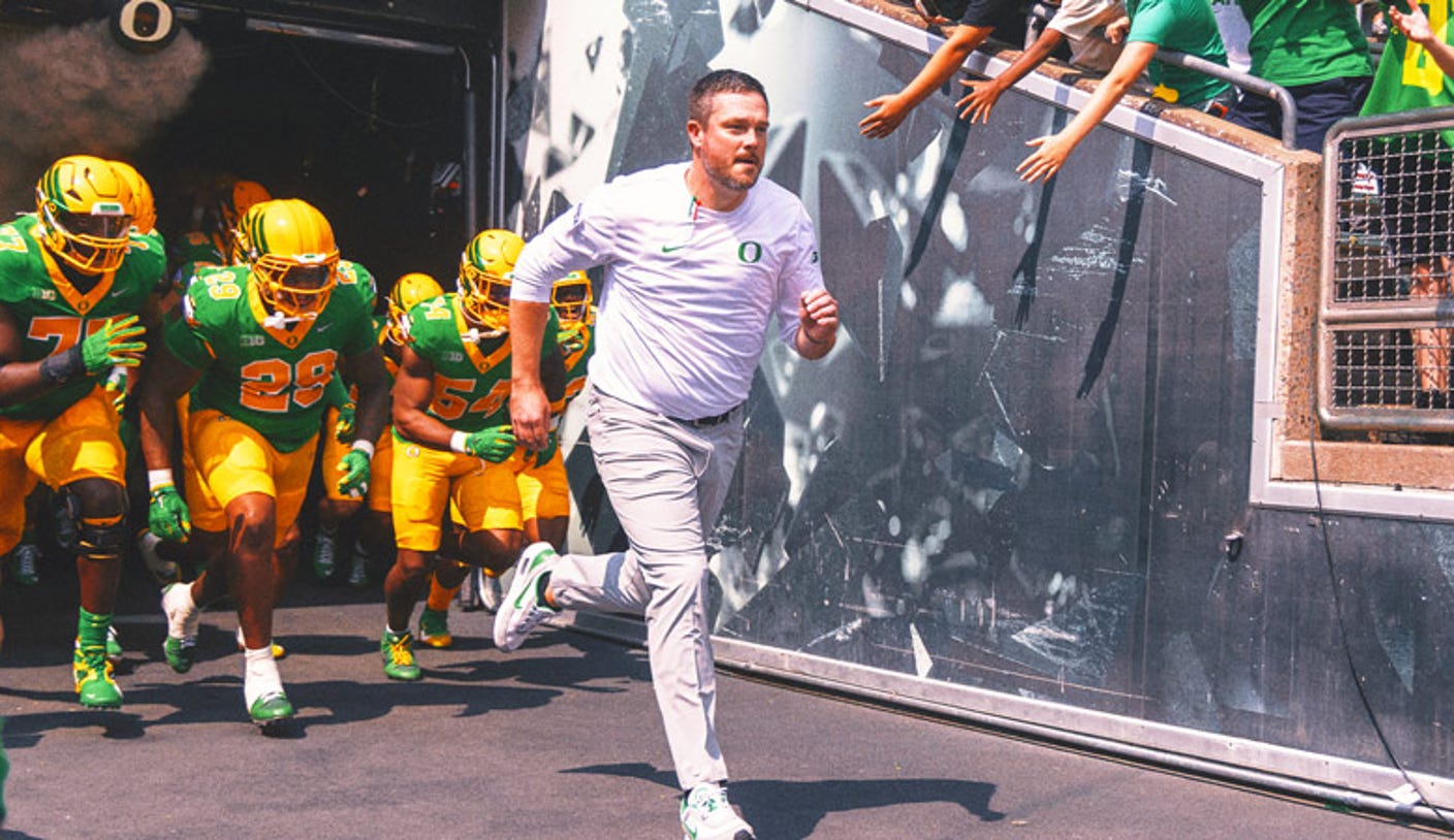 Oregon’s Dan Lanning on Oklahoma State’s Mike Gundy NIL Dig: ‘We Spend to Win’