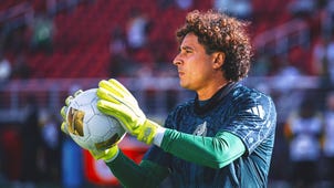 FIFA WORLD CUP MEN Trending Image: After Malagón Injury, Could Mexico Call Ochoa Back For World Cup?