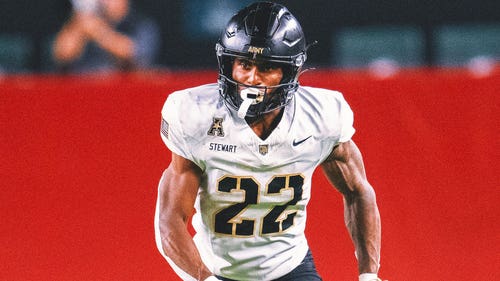 COLLEGE FOOTBALL Trending Image: Army Football Player and His Dad Help Save Man From Burning Vehicle
