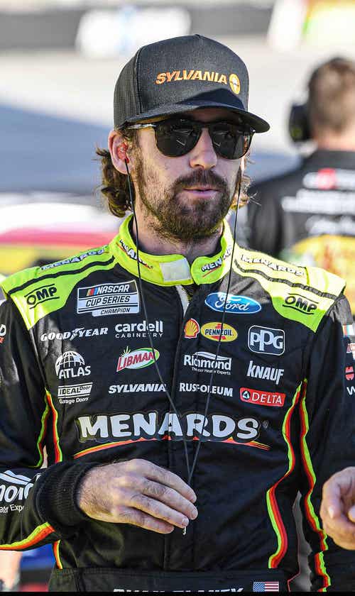 'Hi, Uncle Ryan!' Blaney Laughs at In-Race Radio Surprise