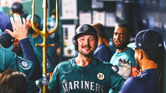 Cal Raleigh Sets Switch-Hitter HR Record, Ties Ken Griffrey Jr.'s Mariners Mark