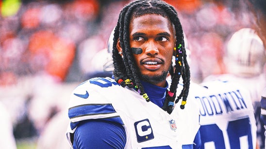 Cowboys WR CeeDee Lamb Could Miss Multiple Games With High-Ankle Sprain