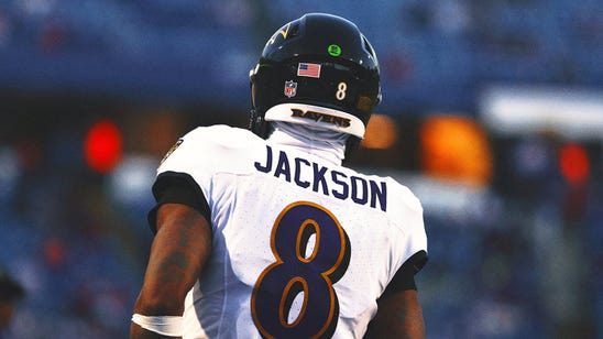 Ravens QB Lamar Jackson Apologizes to Fan he Exchanged Shoves With in Buffalo