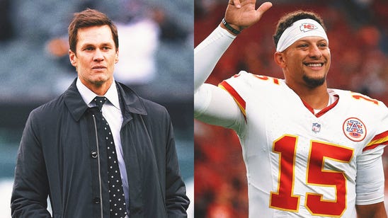 Tom Brady: 'Mahomes Magic' Helps Chiefs QB Overcome Team's O-Line Issues