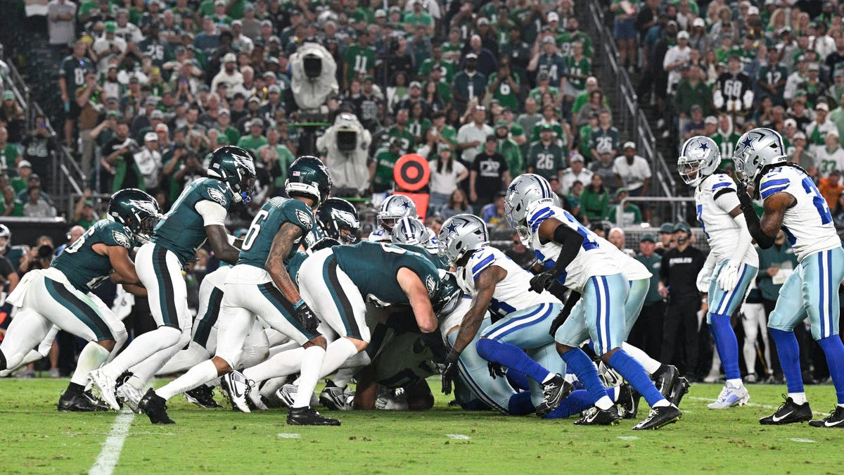 The Tush Push has been shrouded in even more controversy this season amid several instances in which the Eagles appeared to false start on the play. (Photo by Terence Lewis/Icon Sportswire via Getty Images)