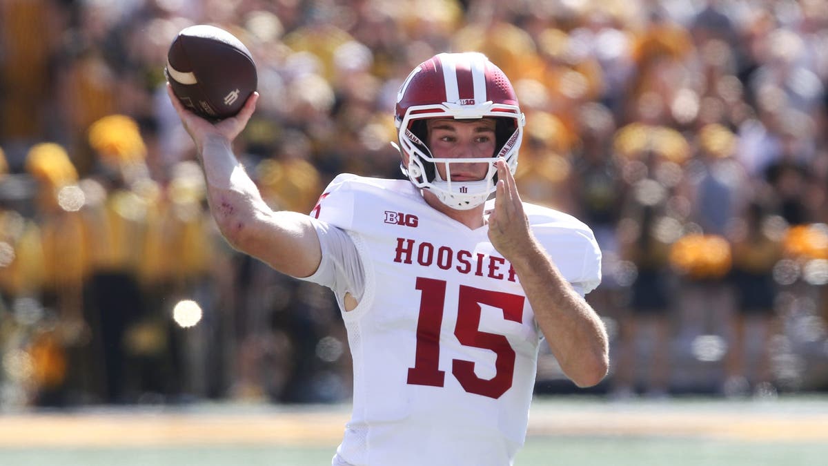 Fernando Mendoza has become an early Heisman frontrunner, helping Indiana look like a CFP hopeful for a second straight season. (Photo by Matthew Holst/Getty Images)