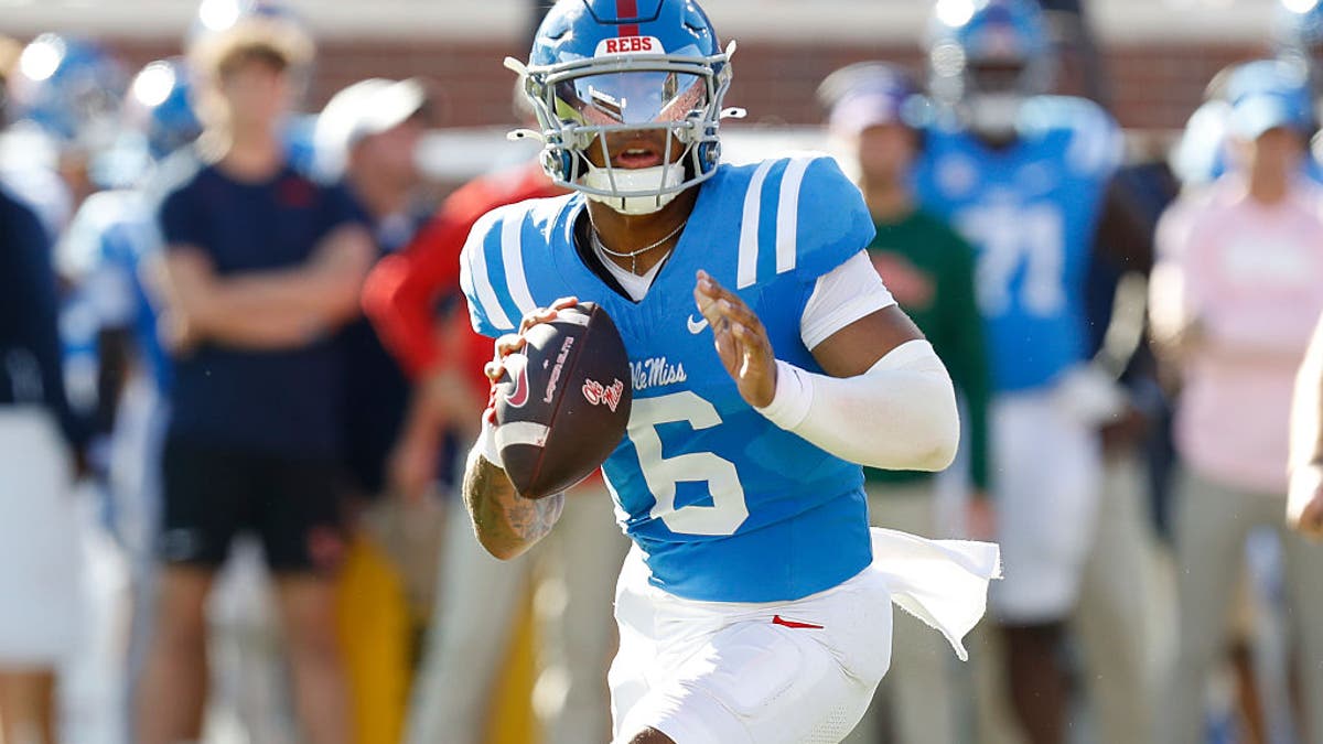 Ole Miss Rebels quarterback Trinidad Chambliss (6) drops back to pass during the college football game between the LSU Tigers and Ole Miss Rebels. (Photo by Andy Altenburger/Icon Sportswire via Getty Images)