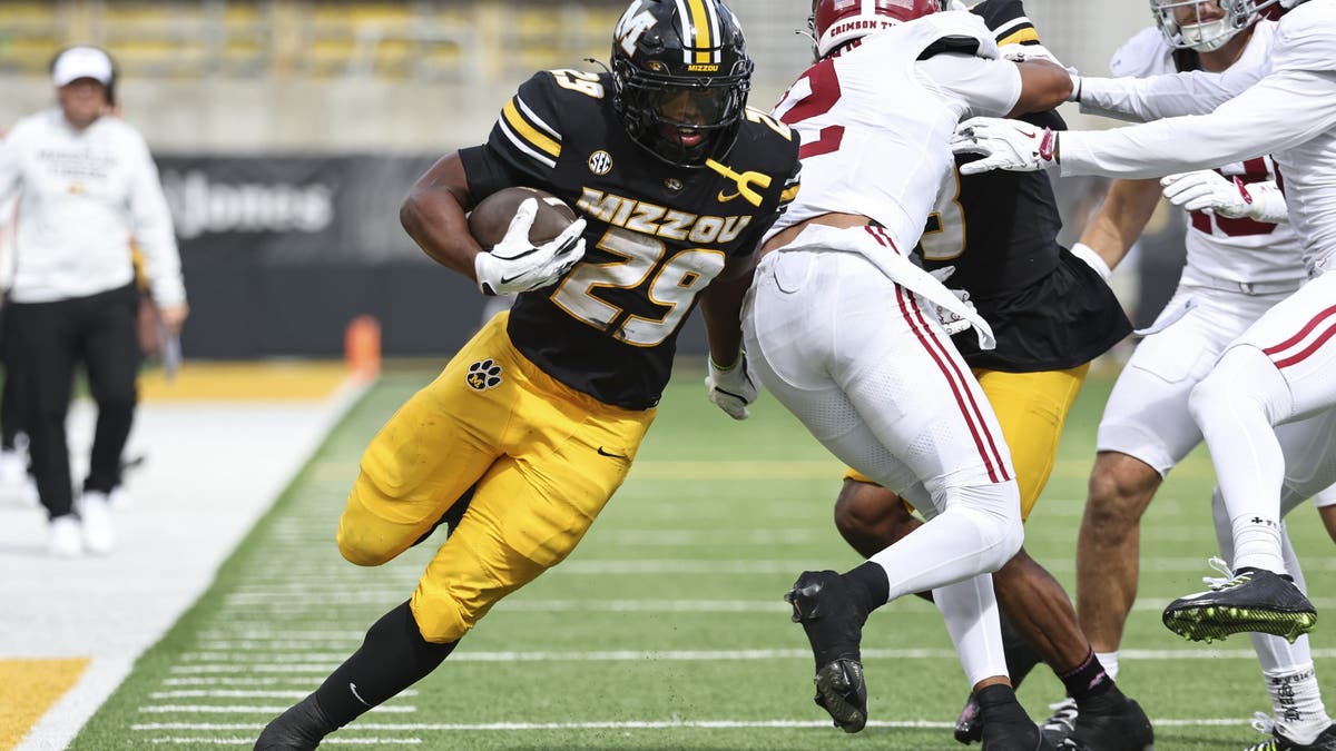 Missouri's Ahmad Hardy leads all Power 4 plays in rushing with 782 yards. (Photo by Scott Winters/Icon Sportswire via Getty Images)