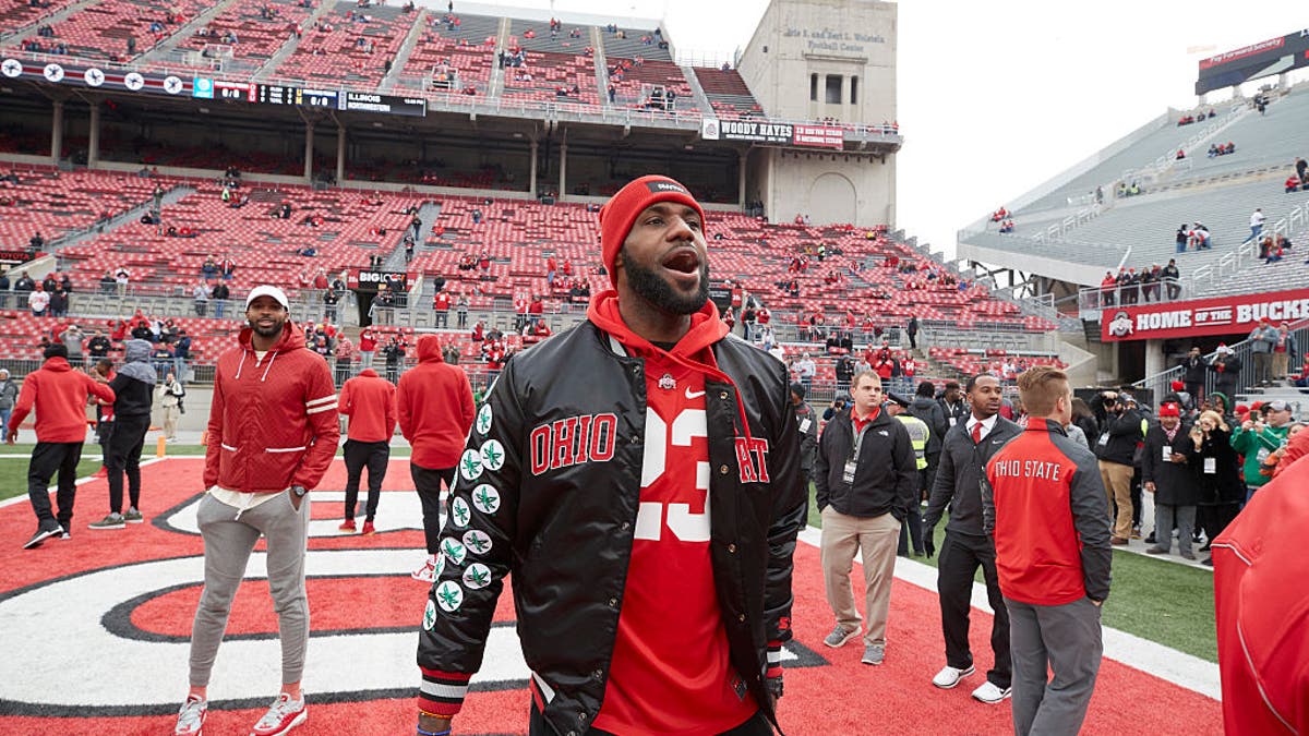 LeBron James, an Akron, Ohio native, is a die-hard Ohio State fan. (Photo by Jeff Haynes /Sports Illustrated via Getty Images) (Set Number: SI628 TK1)