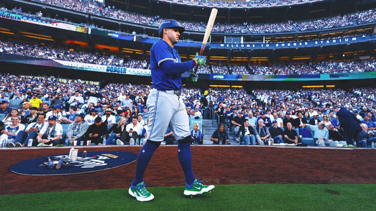 Blue Jays' George Springer in World Series Game 6 Lineup Despite Oblique Injury