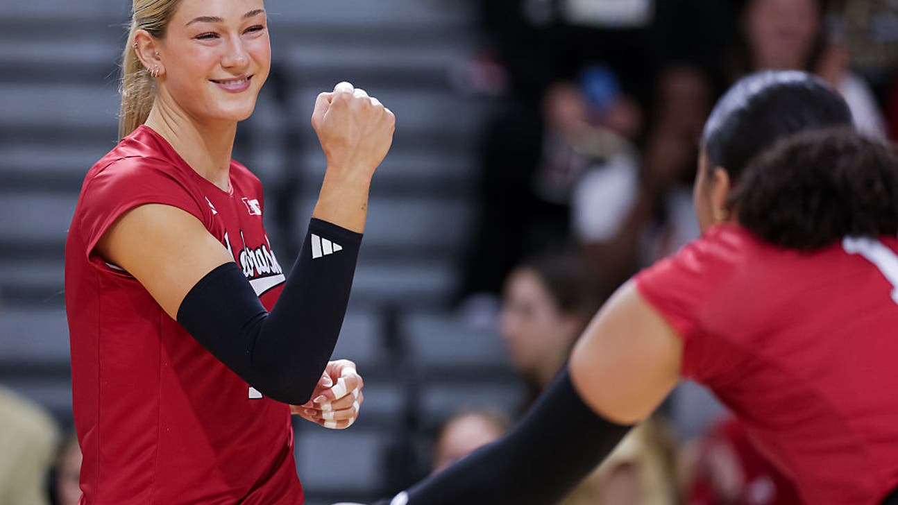 nebraska vs wisconsin vball