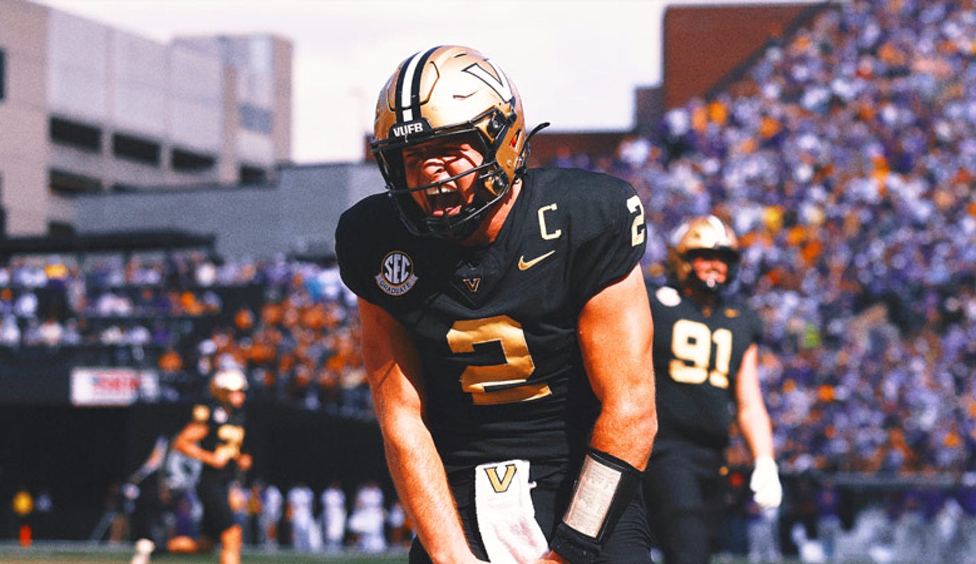 QB Diego Pavia Accounts for 3 TDs to Lead No. 17 Vanderbilt Over No. 10 LSU