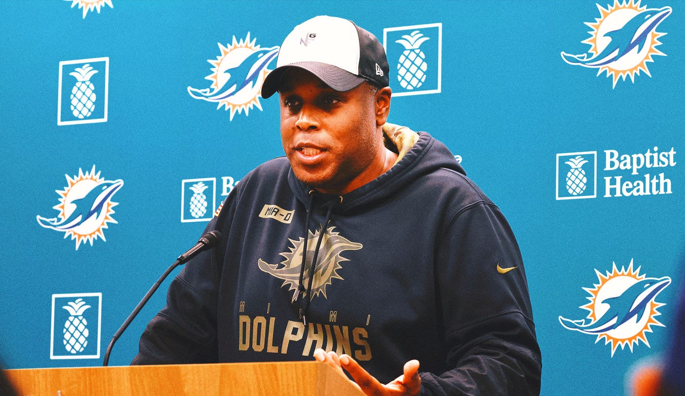 GM Chris Grier, Miami Dolphins Half Methods; HC Mike McDaniel Reportedly Protected GM Chris Grier, Miami Dolphins Half Methods; HC Mike McDaniel Reportedly Protected