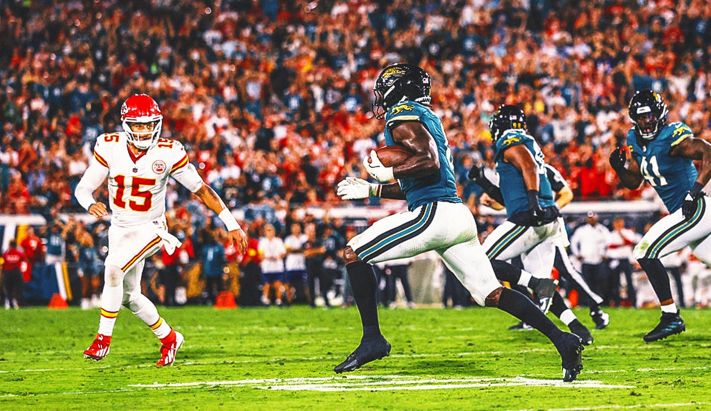 Jaguars 16X9 1