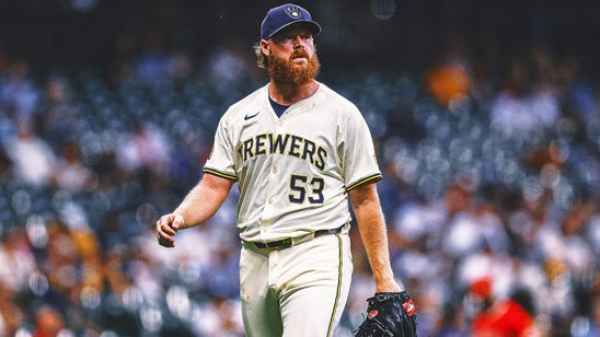 Brewers' Brandon Woodruff Not on NLDS Roster; Return Date Is Unknown